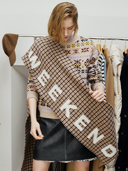 The sale is no longer on Sciarpe E Foulard Cross Categories Weekend